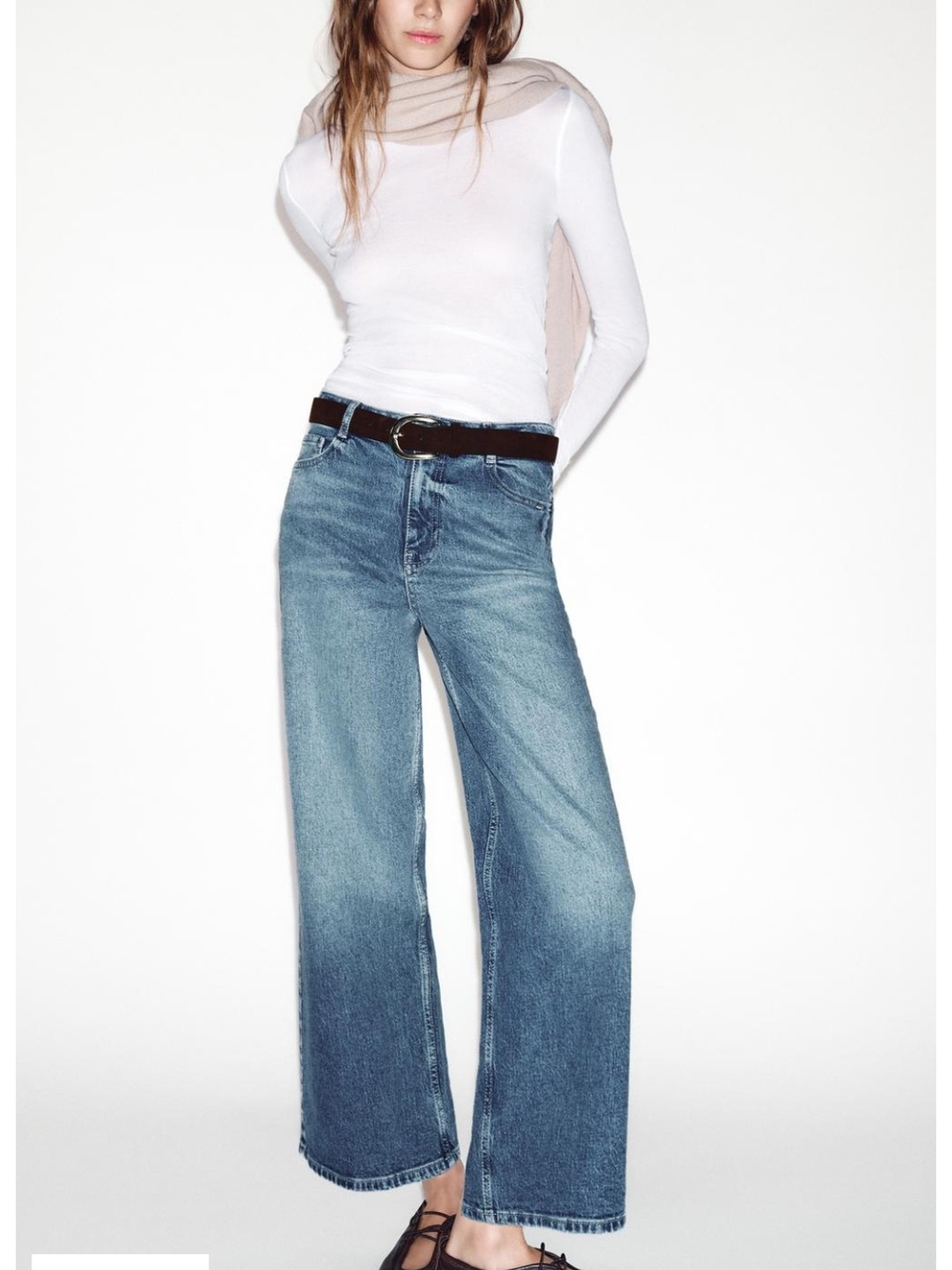 Zara High Waisted Culotte Jeans Size 4